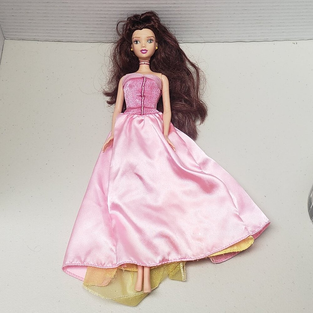 Beauty and the Beast Belle Doll with 2-in-1 Dress 2005